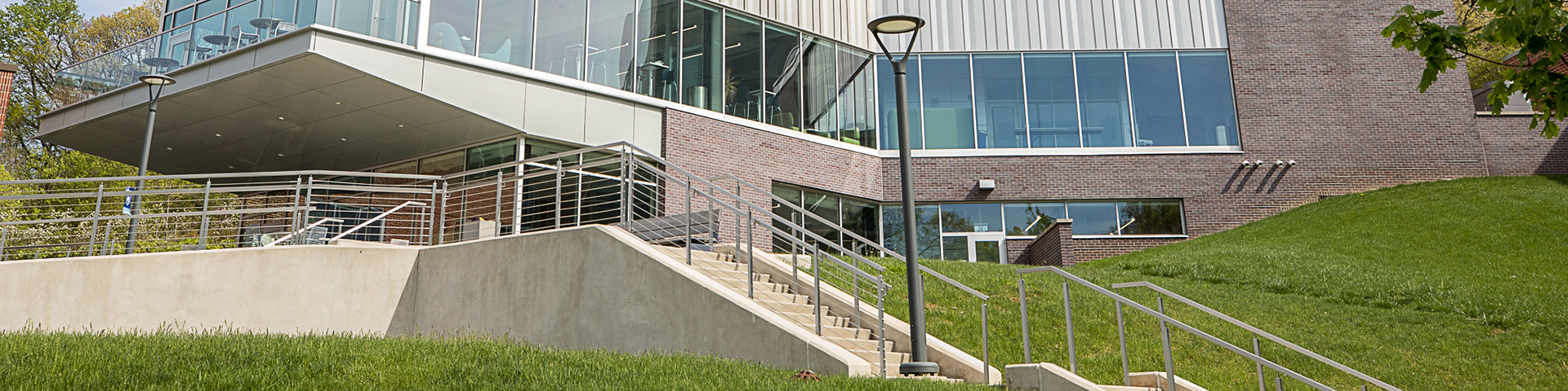 The newest building on campus, the Graham Center for Innovation and Collaboration, is home to the Graham Fellows Program.